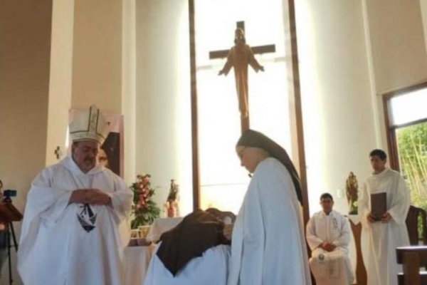 Una joven de Goya fue consagrada Carmelita Descalza