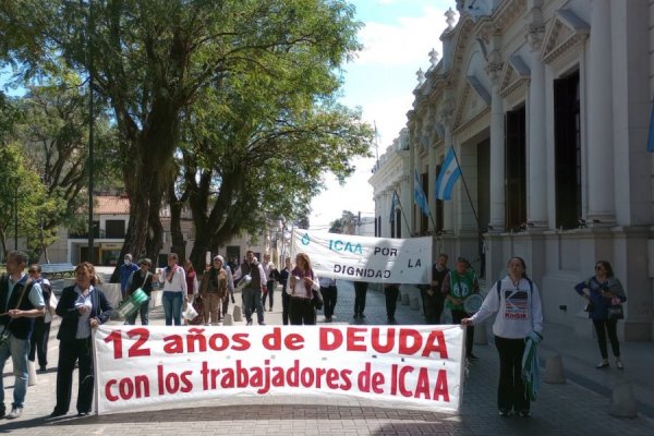 Corrientes: estatales realizan paro y movilización por tiempo indeterminado