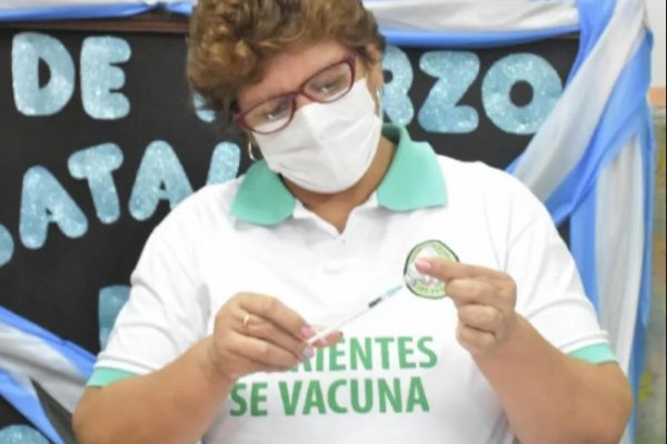 Continua la campaña de vacunación contra el Sarampión, COVID-19 y antigripal