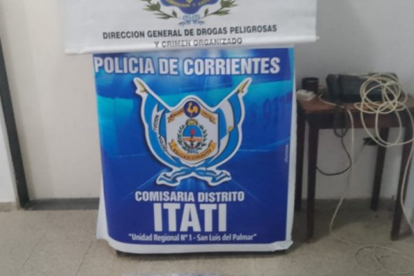 Encontraron un bolso abandonado con paquetes de droga en Corrientes