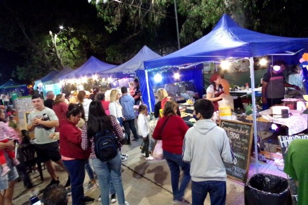 Con competencias y regalos se homenajeó a las madres en la Expo emprendedora