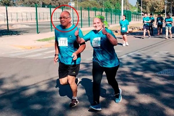 Un comisario retirado murió mientras participaba de una media maratón por el Día del Policía