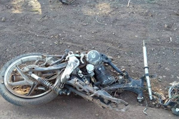 Motociclista perdió la vida tras ser atropellado por un camión en Ruta 12