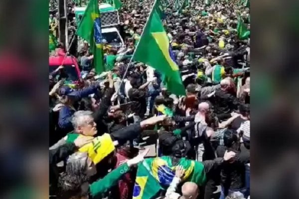Polémica: militantes de Bolsonaro hicieron el saludo nazi en un acto