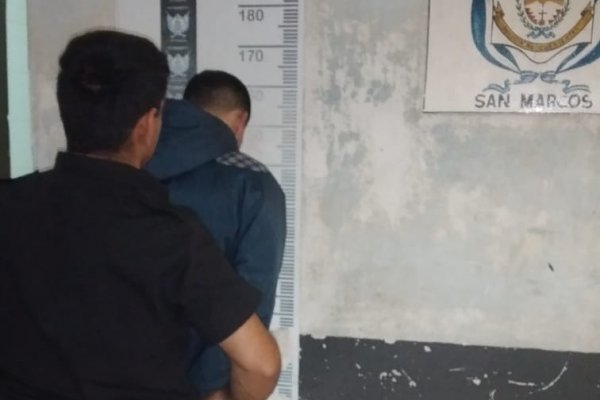 La Policía demoró a un sujeto con antecedentes delictivos y en aparente actitud sospechosa