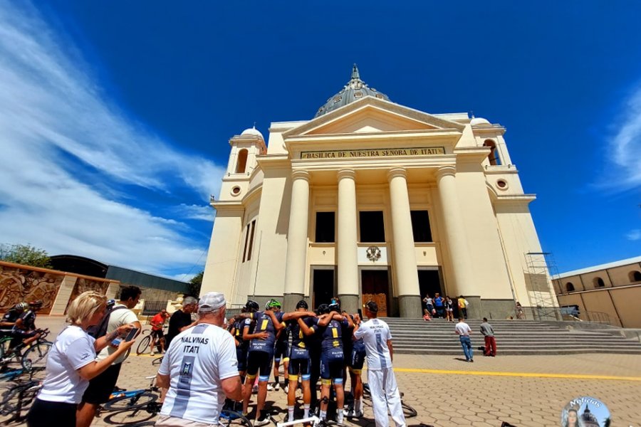 Corrientes: Recorrieron 1000 km en bicicleta y llegaron a la Basílica de Itatí