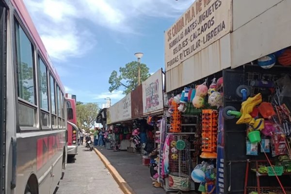 Corrientes: trasladan a los puesteros del puerto para avanzar en una millonaria obra