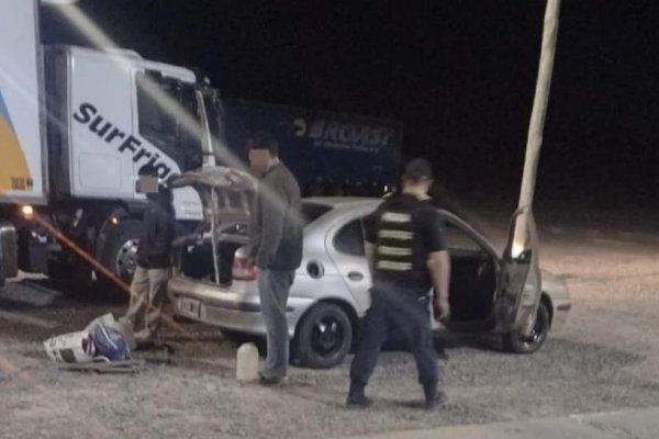 Viajaban de Corrientes a Santa Cruz con droga en la rueda de auxilio