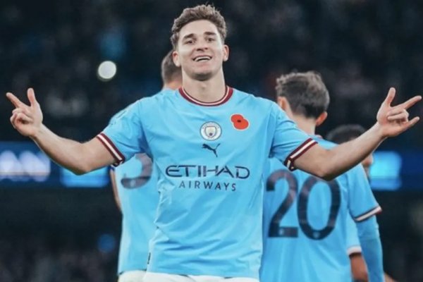 Manchester City venció al Chelsea con gol de Julián Álvarez por la EFL Cup