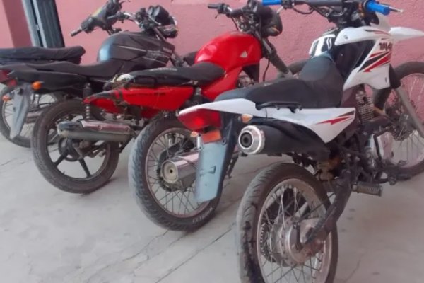 Un joven robó cuatro motos en una noche en el interior de Corrientes