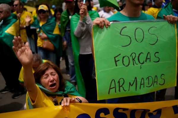 Elecciones: las Fuerzas Armadas brasileñas advirtieron que “no se excluye la posibilidad de fraude