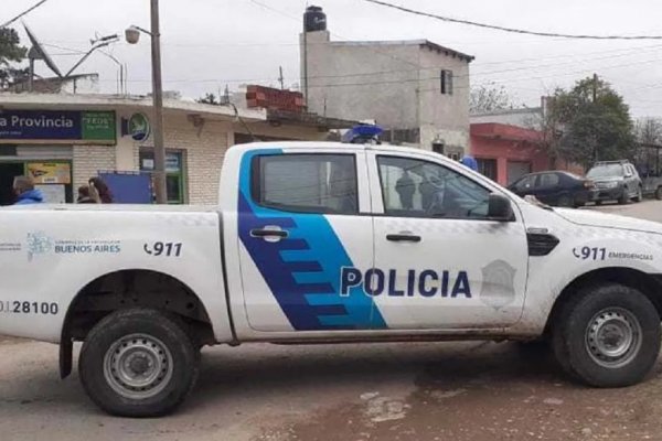 Apuñalaron más de 100 veces a una jubilada de 78 años y por el crimen detuvieron a su hijo