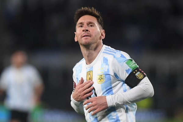 Messi se sumó a la concentración de Argentina en Abu Dhabi