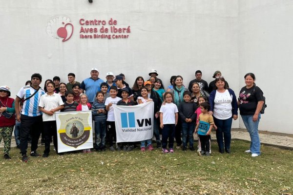 Alumnos de escuela rural correntina visitaron la represa hidroeléctrica Yacyretá