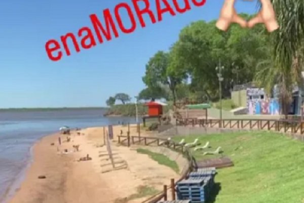 Rodrigo Mora, exfutbolista de River de visita en Corrientes