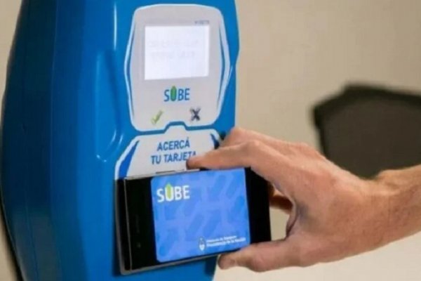 Una joven quiso consultar el saldo de la SUBE, se electrocutó y está internada