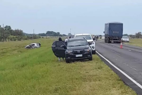 Dos muertos tras un choque frontal en Corrientes