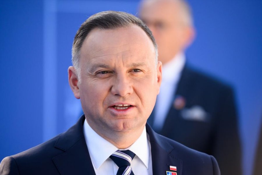 Un comediante ruso llamó al presidente de Polonia y se hizo pasar por Macron