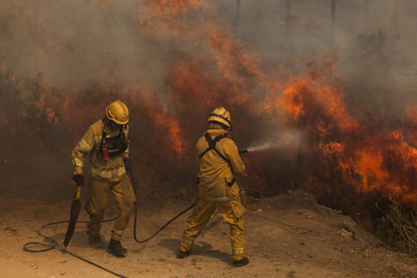 Un camión que pertenecía al narcotráfico fue entregado a Bomberos de Corrientes