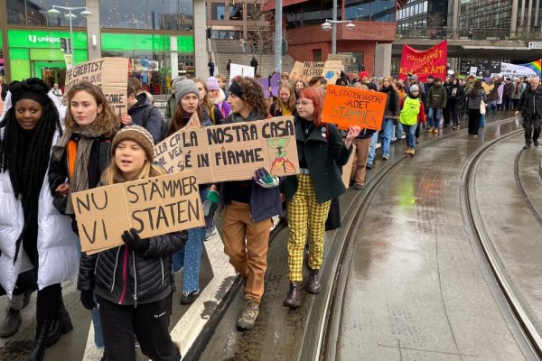 Marcha en Estocolmo: Greta Thunberg y más de 600 jóvenes demandaron a Suecia