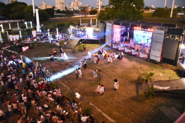 Más de un centenar de bailarines participa del 3º Festival “A Bailar Chamamé” 