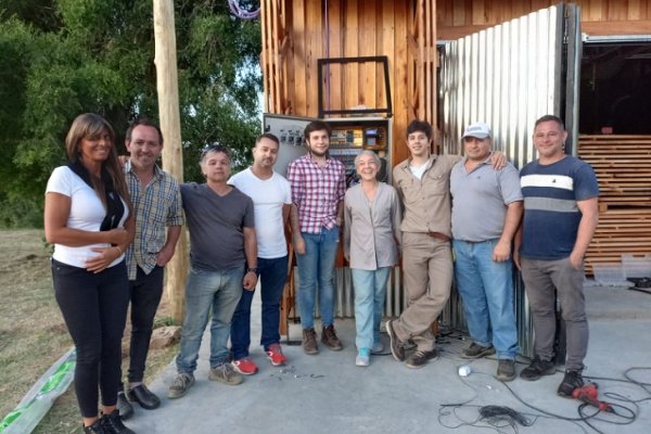 Técnicos de la FaCENA ponen a funcionar con éxito un software en cooperativa entrerriana