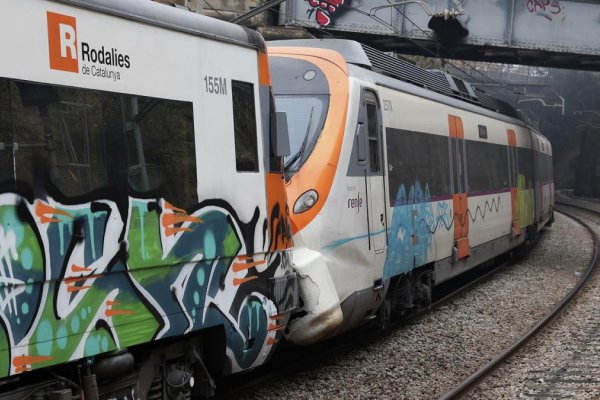 Un choque entre dos trenes en Barcelona dejó al menos 155 heridos