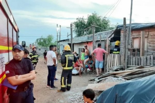 Un niño de 8 años sufrió quemaduras en una  mano luego de recibir una descarga eléctrica