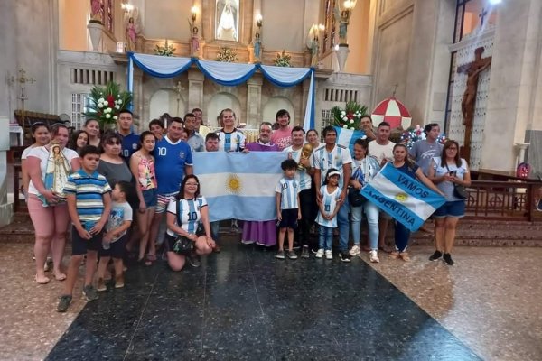 En Itatí hubo una misa de agradecimiento por la obtención de la Copa del mundo