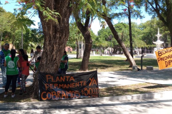 Reclamo que persiste en Corrientes: precarizados laborales en el Estado provincial