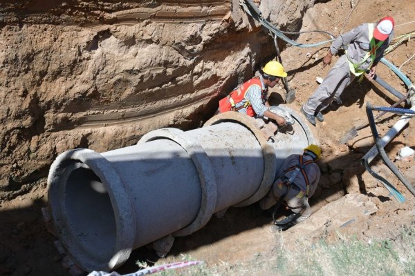 Reconstruyen desagüe del barrio Arazaty que beneficiará al drenaje de toda la zona