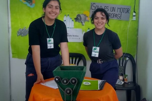 Jóvenes desarrollan proyectos para transformar residuos de sus ciudades