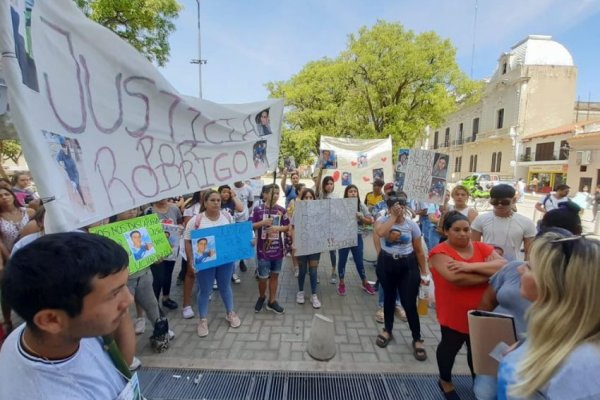 Muerte de un adolescente: familiares marcharon pidiendo justicia