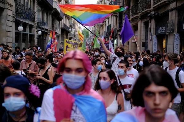 En España aprobaron la “ley trans” que permite cambiar legalmente de género a partir de los 16 años