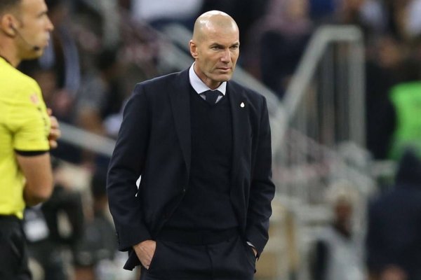 Zinedine Zidane en la lista de candidatos al dirigir a la Selección de Brasil