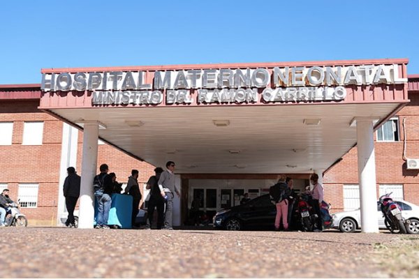 Córdoba: La enfermera acusada de asesinar a cinco bebés apuntó contra un compañero
