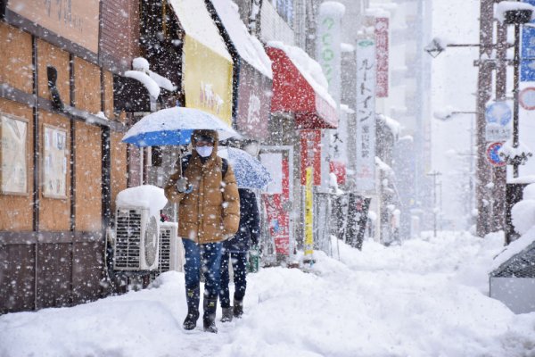 Registraron al menos 17 muertes por una nevada en Japón