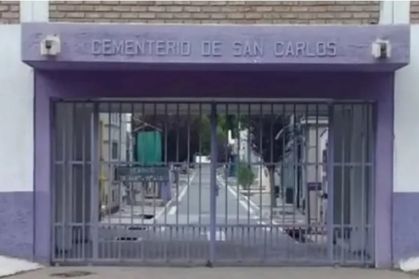 Se le cayó la pelota dentro de un cementerio en Mendoza, la fue a buscar y nunca salió