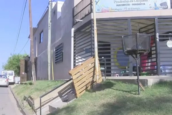 Una nena de 12 años murió electrocutada en Paraná al tocar un poste de luz