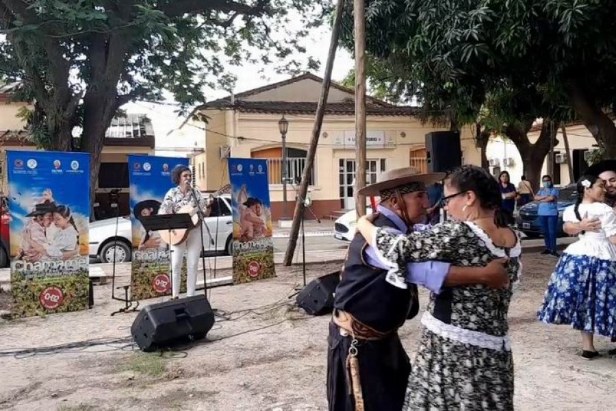 La enchamigada se inició con música, poesía y danza en el Hospital Llano