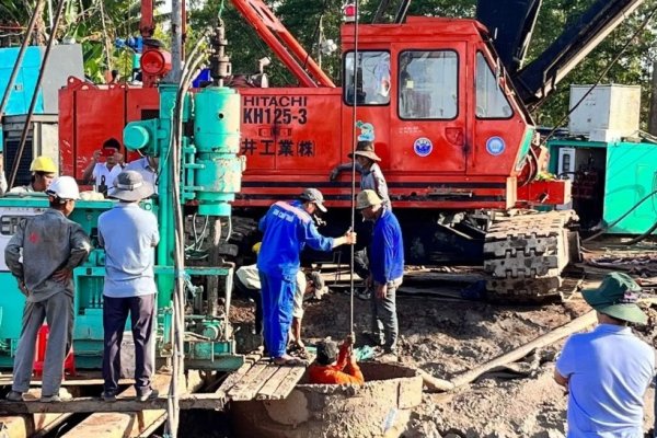 Vietnam anunció la muerte del nene que cayó en un pozo de 35 metros, aunque aún no se recuperó su cuerpo