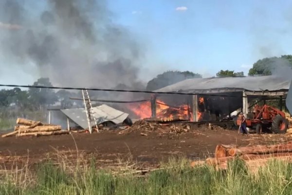 Incendio en un aserradero en el interior provincial