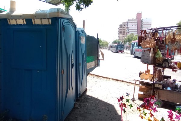 Corrientes: quejas de choferes de colectivo por baños colapsados en el puerto