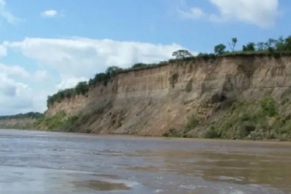 Tragedia en Corrientes: murió un pescador tras caer desde lo alto de una barranca