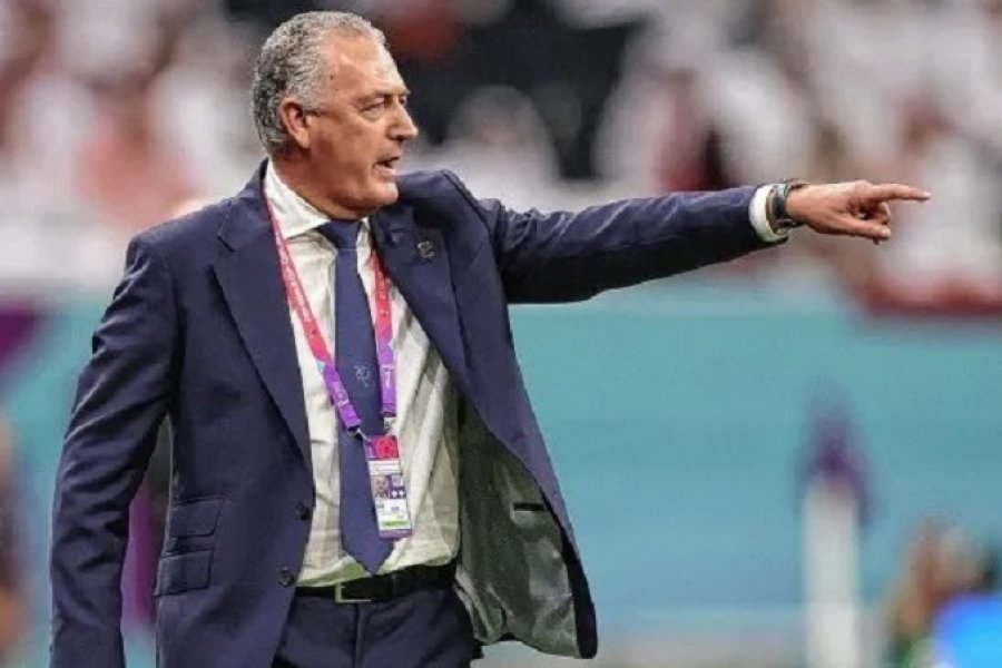 Gustavo Alfaro dejó de ser el entrenador de la Selección de Ecuador