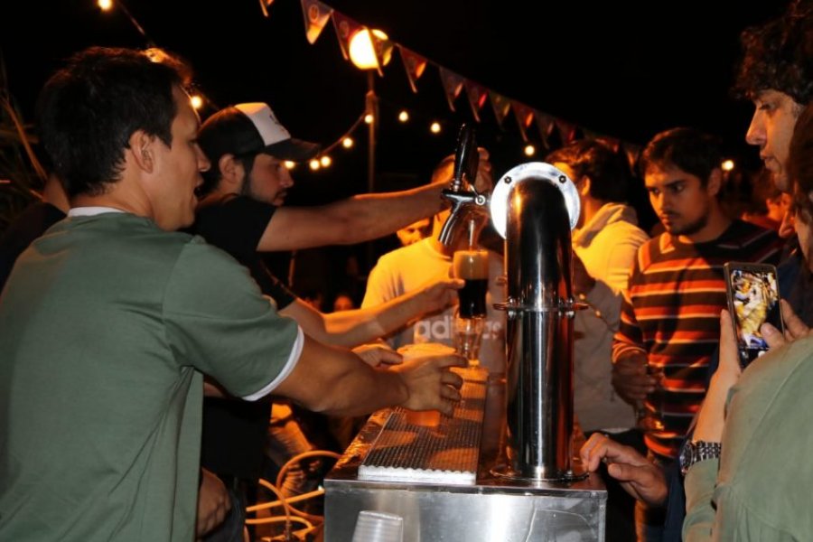 Vuelve el patio gastronómico y cervecero fuera del Anfiteatro Cocomarola