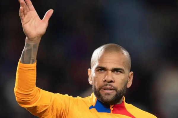 Detuvieron a Dani Alves tras una denuncia por agresión sexual