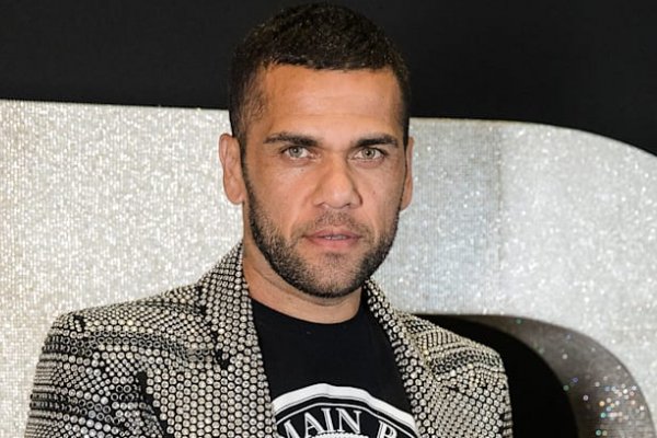 “Me resistí, pero era más fuerte que yo”: la declaración de la mujer que denunció a Dani Alves por abuso