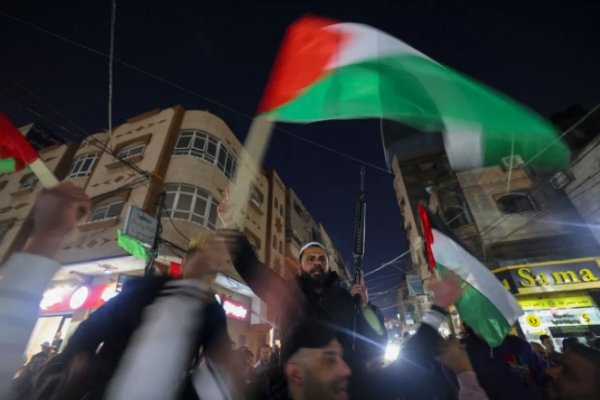 Crece la tensión en Medio Oriente: una incursión militar israelí mató a 9 palestinos