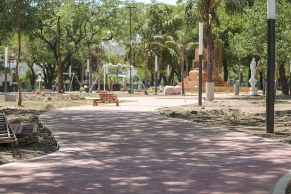 La nueva plaza La Cruz muestra un avance del 96 %